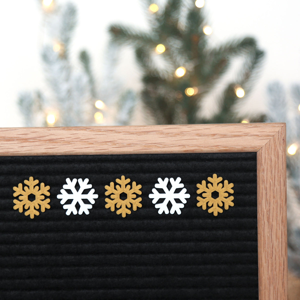 Snowflakes Gold &